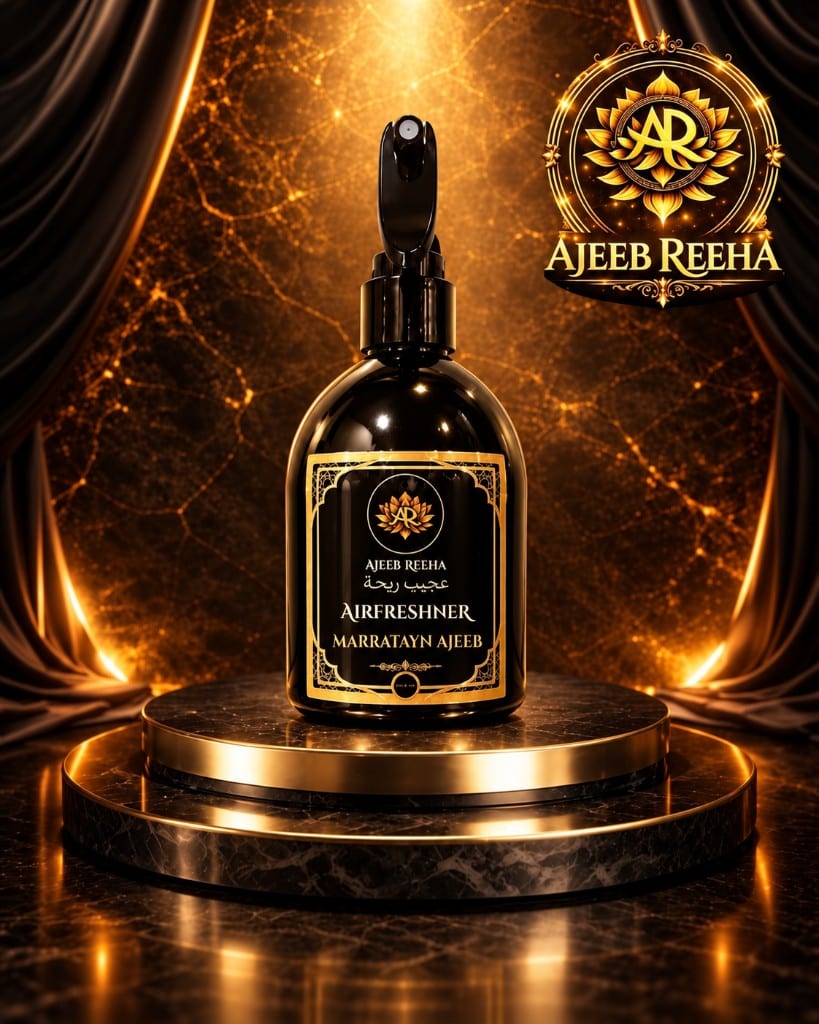 Air Freshener Marratayn Ajeeb — flacon noir sur piédestal, 30 SAR